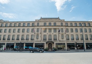 Magnolia Hotel Omaha