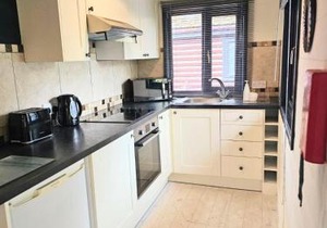 Magpie 1 Hot Tub HuntersMoon-Warminster-Bath-Wiltshire