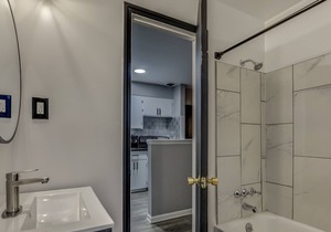 Main Street downtown Royal Oak Apartment
