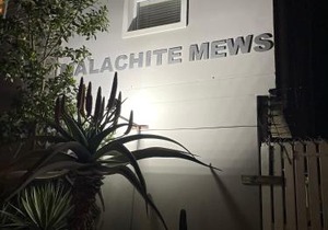 Malachite Mews - Centrally Located Cosy Apartment In Knysna