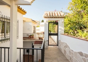 MalagaSuite Bungalow Pool