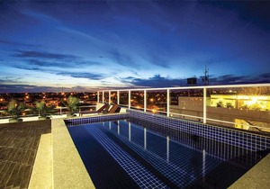 Malibu Plaza Hotel