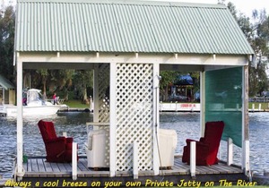 Mandurah Riverfront Holiday Rental - Own Mooring