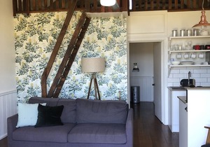 Mansfield on the Manning -Banksia Cabin (1)