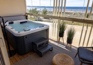 Marina Resort A5