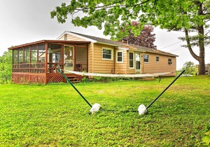 Mayfield Home w/ Private Dock on Lake Sacandaga!