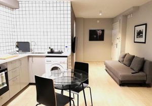 Mazi Apartments Suite