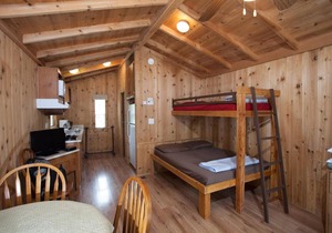 Medina Lake Camping Resort Studio Cabin 2