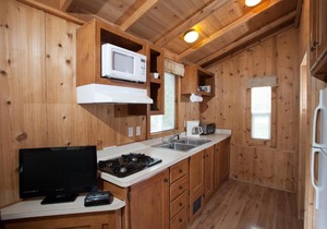 Medina Lake Camping Resort Studio Cabin 2