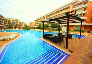 MENADA * GRAND Kamelia * Super studio