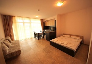 MENADA * GRAND Kamelia * Super studio