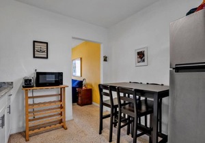 Miami House/Apartment Heart of Mia 2br/1 ba