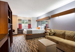 Microtel Inn & Suites by Wyndham Philadelphia Airport