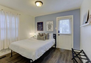 Midtown Gated Cottage w Parking Near Overton Square