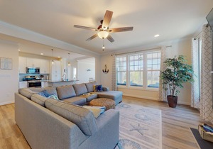 Millville by the sea home w/shared pool, WiFi, central AC, W/D, & gas fireplace