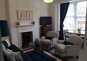 Minehead - Gorgeous 3 bedroom Apartment - Central and Convenient location.