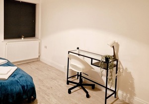 Modern 1 Bed Apartment in Uxbridge