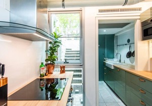 Modern 1 Bedroom Apartment with Rooftop Terrace
