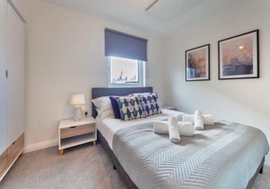 Modern 2 Bedroom Apartment in Ashford