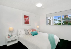 Modern 2BR Apartment with Views HARIS