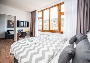 Modern and Bright Apartments - Main Street