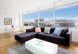 Modern and Spacious 3BR Zetland Apartment with Views over Moore Park