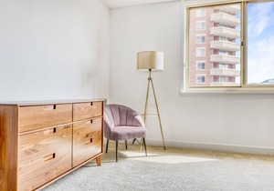 Modern Ballston 2BR w/Concierge, W/D & Pool, near Metro, by Blueground