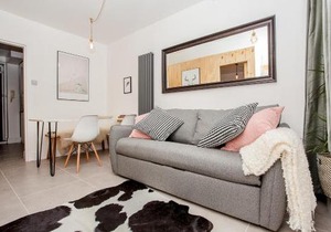 Modern Central 1BD Flat in Clerkenwell - sleeps 4!