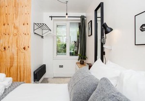 Modern Central 1BD Flat in Clerkenwell - sleeps 4!