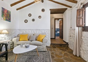 Modern Cottage in La Joya with Private Pool