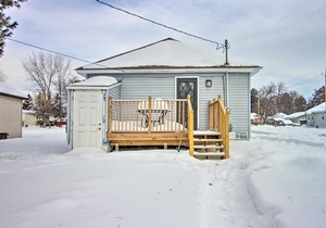 Modern Crosby Retreat Less Than 1 Mi to Serpent Lake!