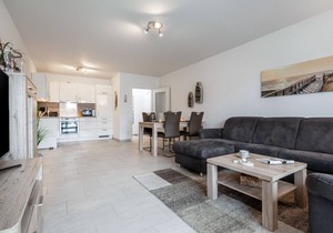 Modern, generously proportioned approx. 67 m² apartment in a quiet location.