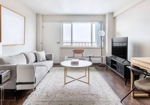 Modern Highland 2BR, walk to Highland Park, Downtown by Blueground