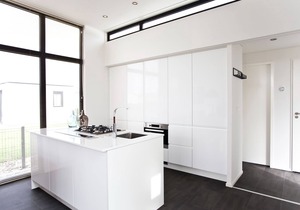 Modern holiday home 600 m from the sea