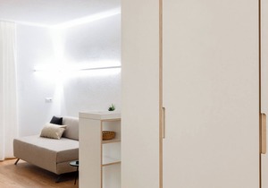 Modern "Hus Apartment - Nr. 4" with Balcony, Garden & Wi-Fi