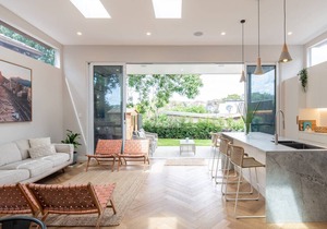 Modern Luxury Minutes From Coogee Beach