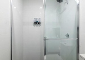Modern Studio with Aircon Private Balcony