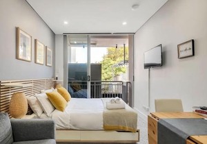 Modern Studio with Aircon Private Balcony
