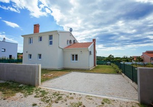 Modern Villa Anita with Pool near Porec