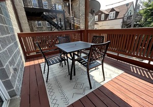 Modern Wrigley Oasis with Parking!