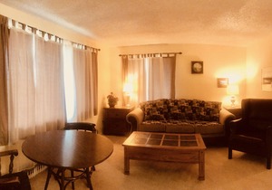 Modest suite in downtown Homer, walking distance to all attractions