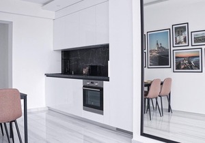 Moldavian Decor | Premium Tower | City Center