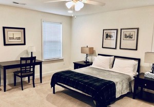 Monroe Room #1