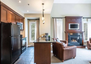 Mont-Tremblant - Château Beauvallon - Three Bedroom Suite-Free resort shuttle!