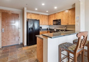 Morning Eagle 209 - Slopeside condo in Whitefish Mountain Resort Village!