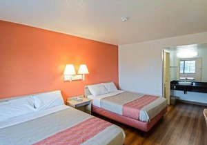 Motel 6-Redding, CA - South