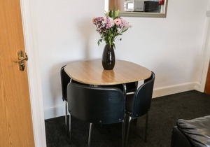 MOWBRAY 8, pet friendly, country holiday cottage in Bridlington