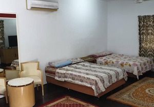 Mri Homestay Sg Buloh - Studio Unit with Chargeable Private Pool