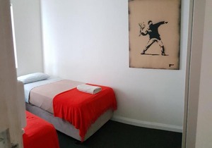 Mt.Lawley Superb 2 BR location Comfort, style 2