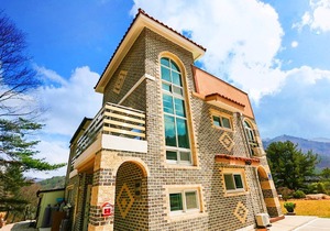 Muju Solhyanggi Pension